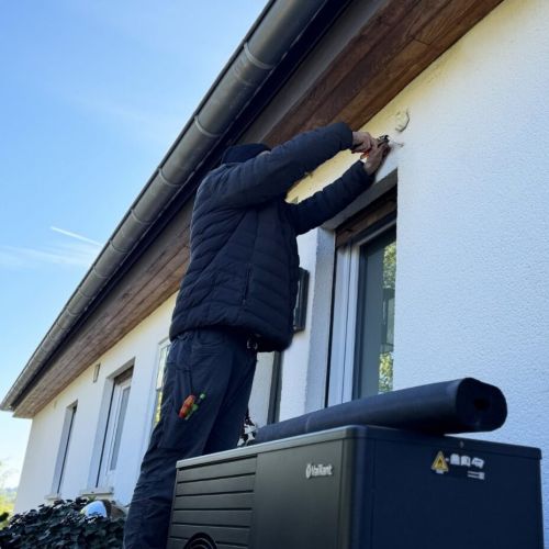 installation-mitarbeiter